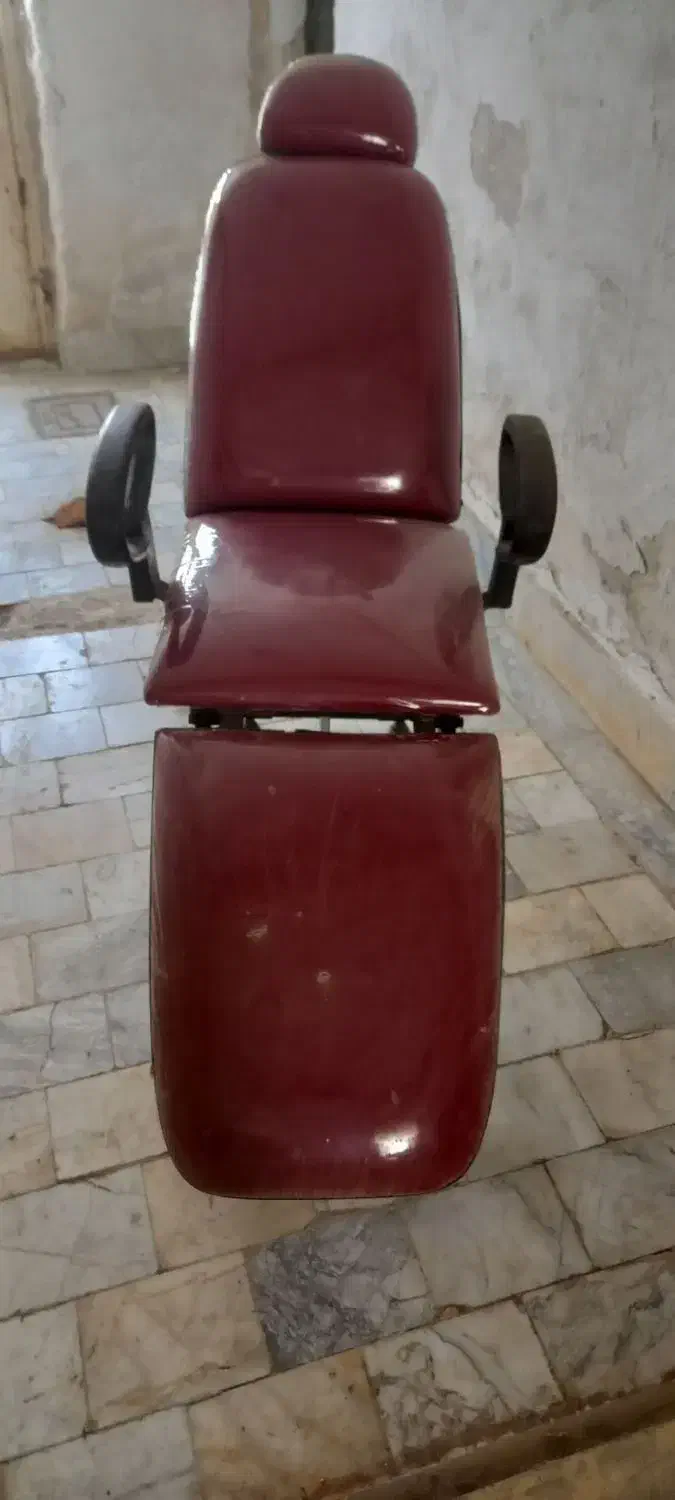 صندلی اصلاح|آرایشگاه و سالن‌های زیبایی|اردبیل, |دیوار