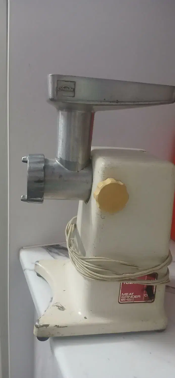 چند عدد وسایل خانه سالم درحد نو|آبمیوهگیر و آبمرکباتگیر|قم, انصارالحسین|دیوار