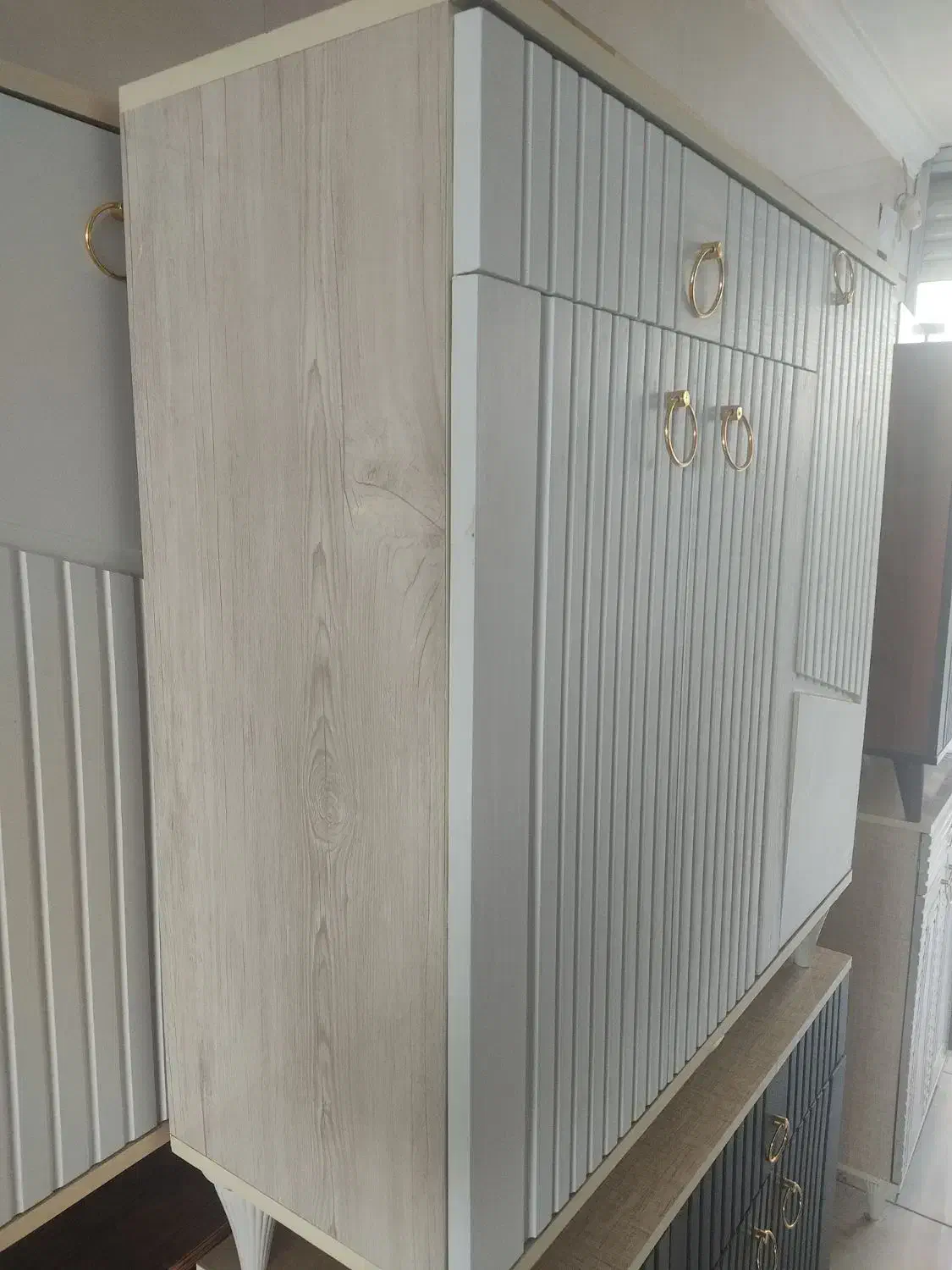 جاکفشی|جاکفشی، کمد، دراور|تبریز, |دیوار