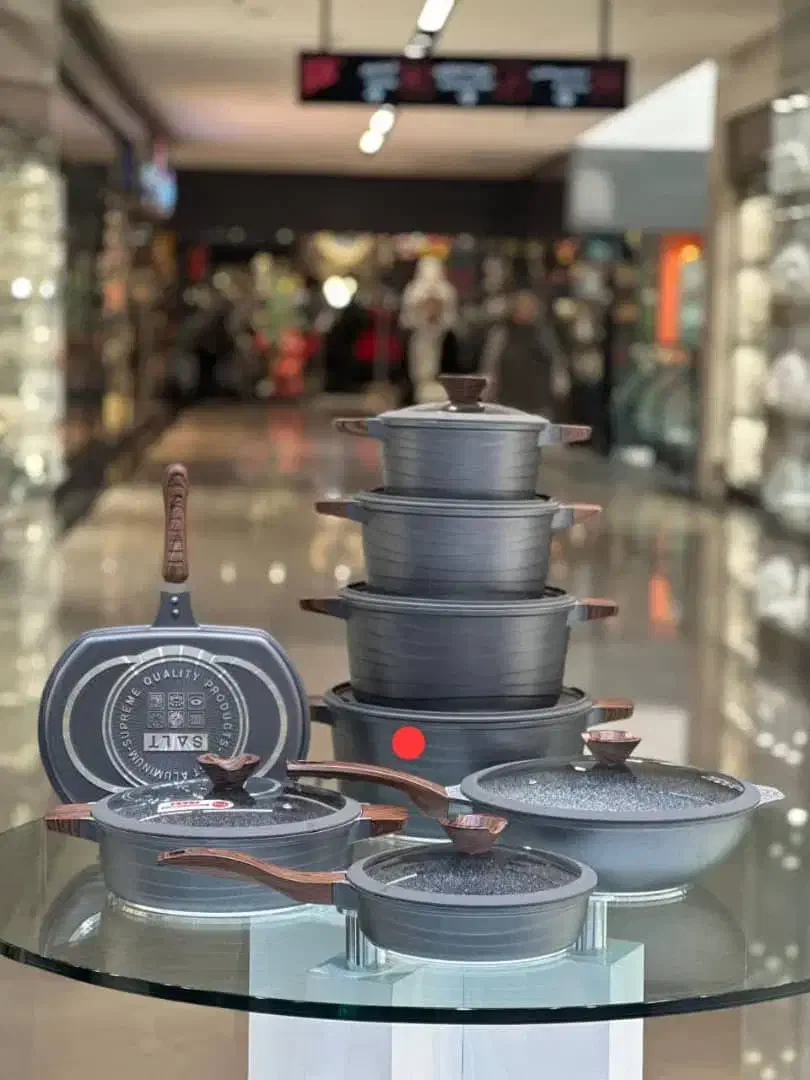 قابلمه گرانیتی|ظروف پخت‌وپز|مهریز, |دیوار