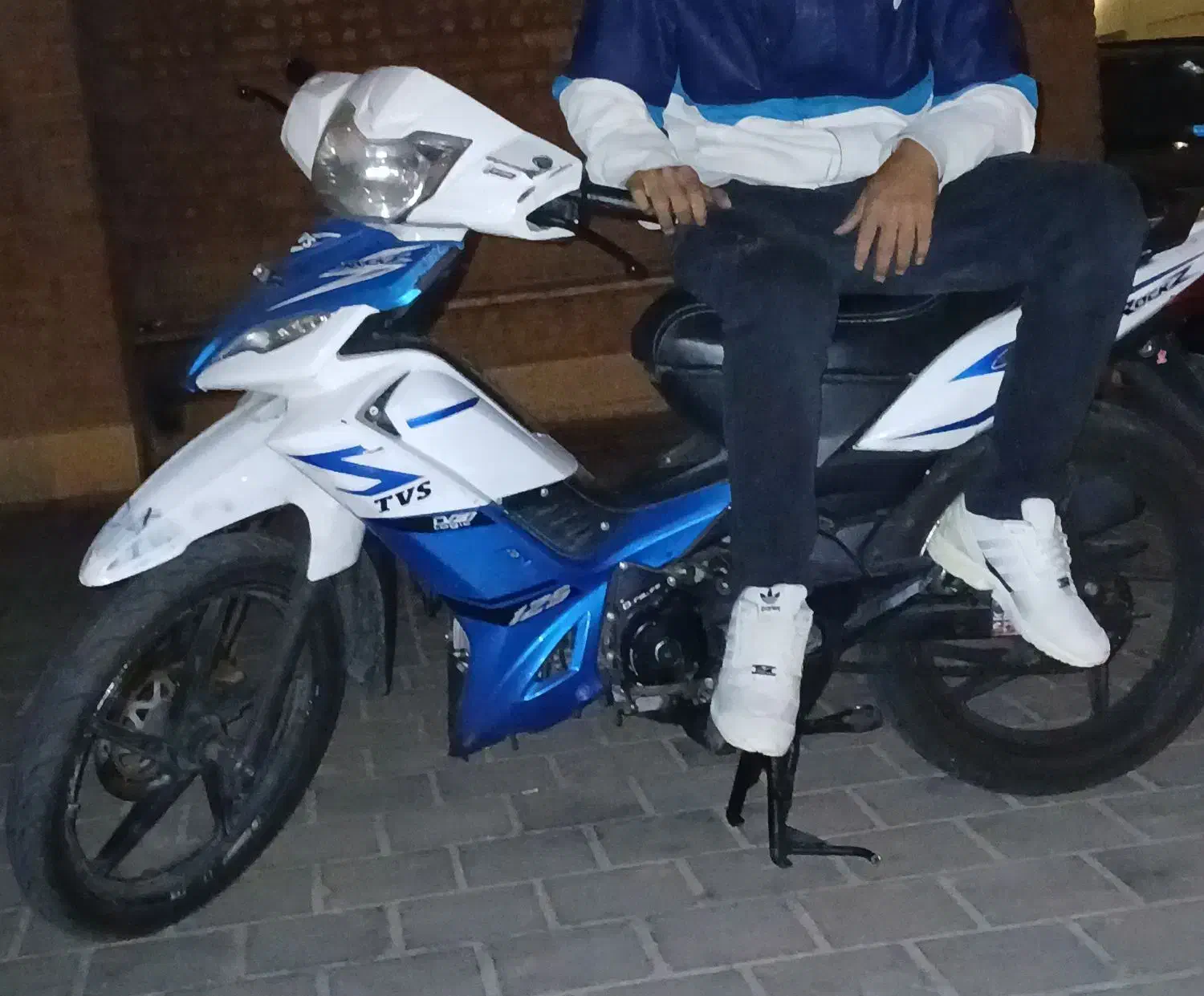 tvs 90|موتورسیکلت|تهران, استاد معین|دیوار