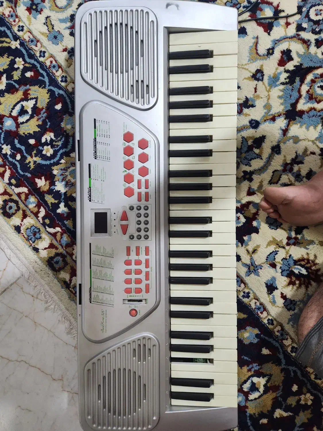 ارگ حافظه در. در حد|پیانو، کیبورد، آکاردئون|ارومیه, |دیوار