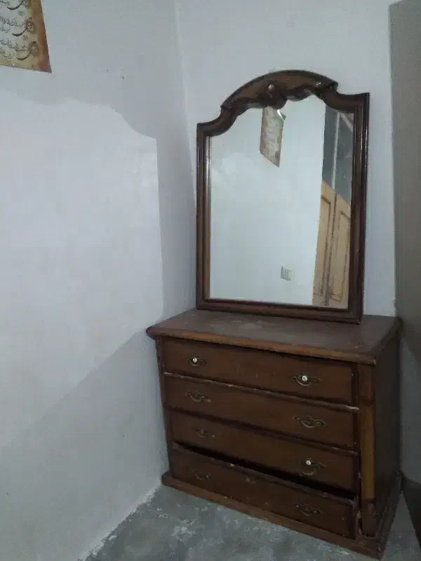 تختخواب دونفره+آینه قد بادرآور|تخت و سرویس خواب|تایباد, |دیوار