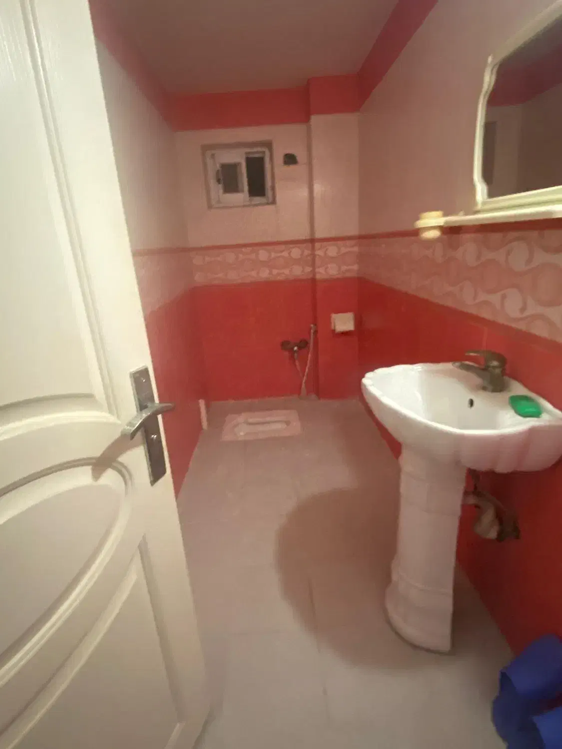 واحد ۱۳۰ متر واقع در محمدحسین اباد|اجارهٔ آپارتمان|عباس‌آباد, |دیوار