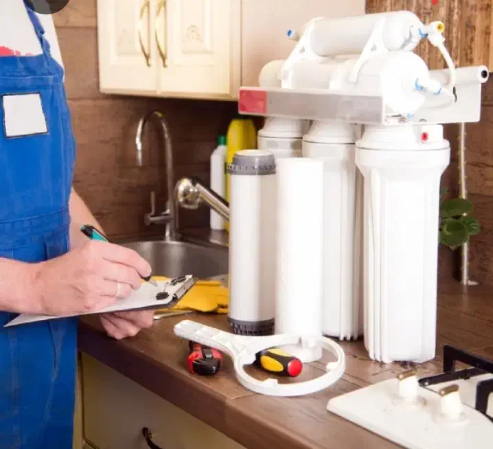 سرویس و تعویض فیلتر تصفیه آب با ضمانت|آبسردکن و تصفیه آب|اصفهان, خانه اصفهان|دیوار