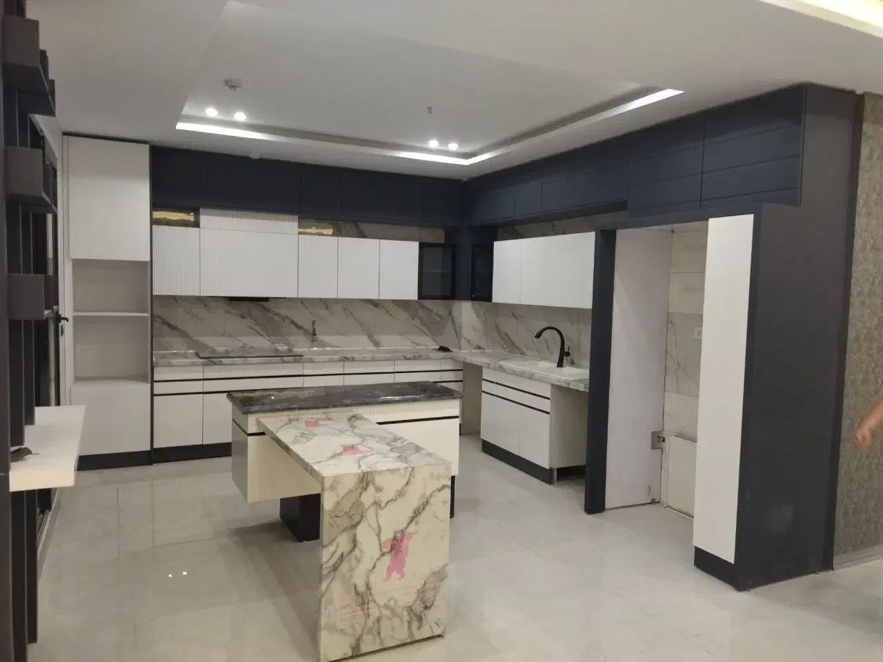 آخرین واحد از سازه مدرن و لوکس اشکان در امامت|فروش آپارتمان|مشهد, زیبا شهر|دیوار