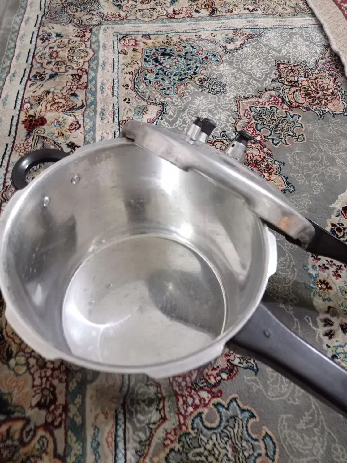 زود پز کاملا سالم|ظروف پخت‌وپز|قم, جاده معدن|دیوار