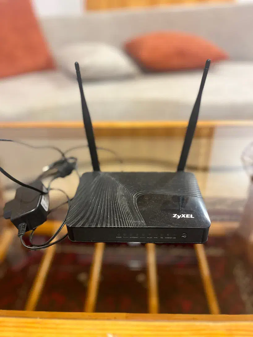 مودم Adsl2+ خانگی برند zyxel|مودم و تجهیزات شبکه|نوشهر, |دیوار