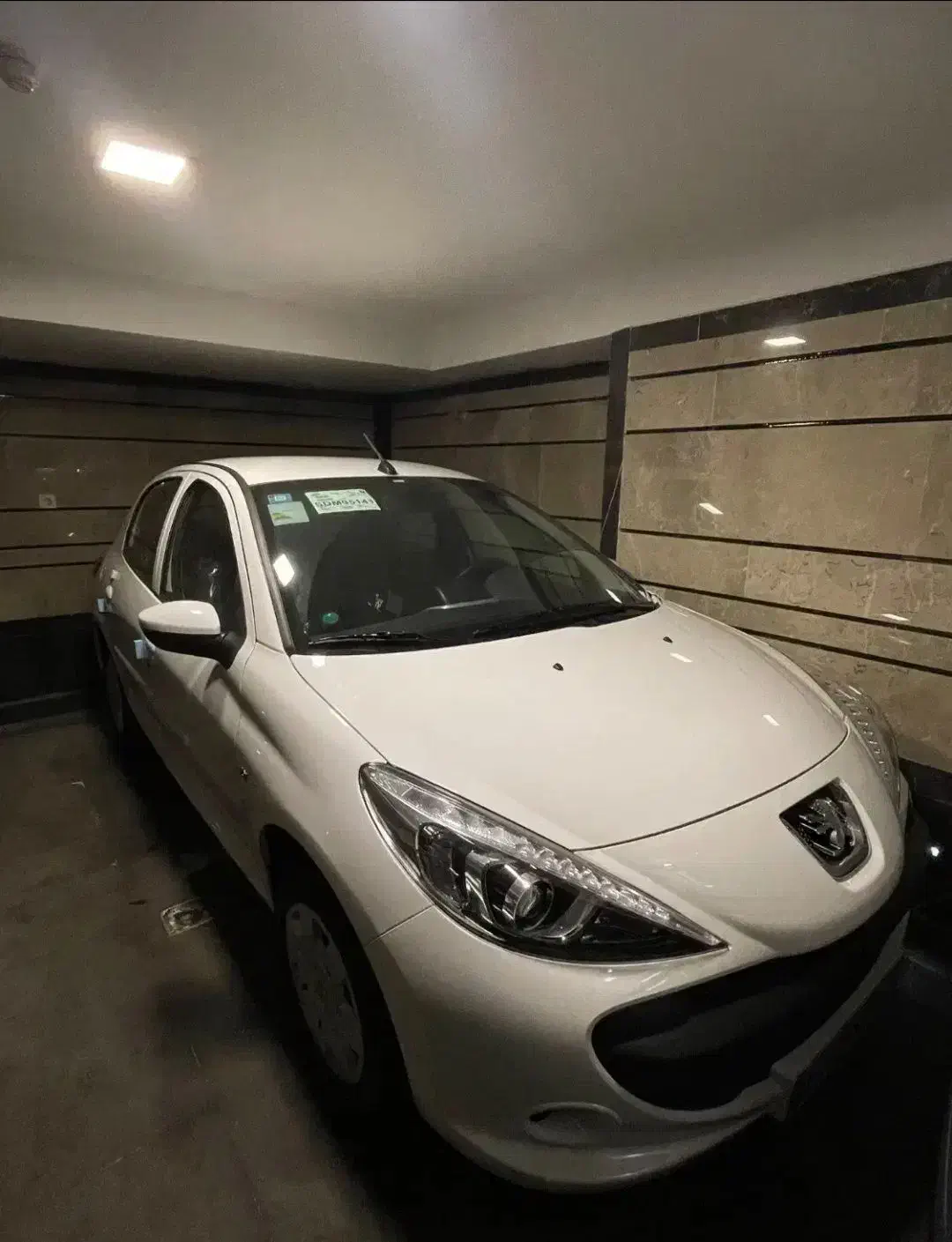 ۲۰۷ تیوتری|خودرو سواری و وانت|شیراز, زیباشهر|دیوار