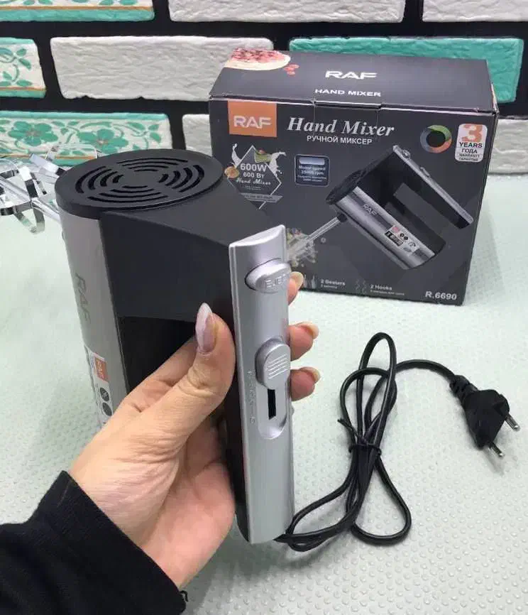 همزن گیربکسی قویی نو با کارتون 1500|خردکن، آسیاب، غذاساز|آمل, |دیوار