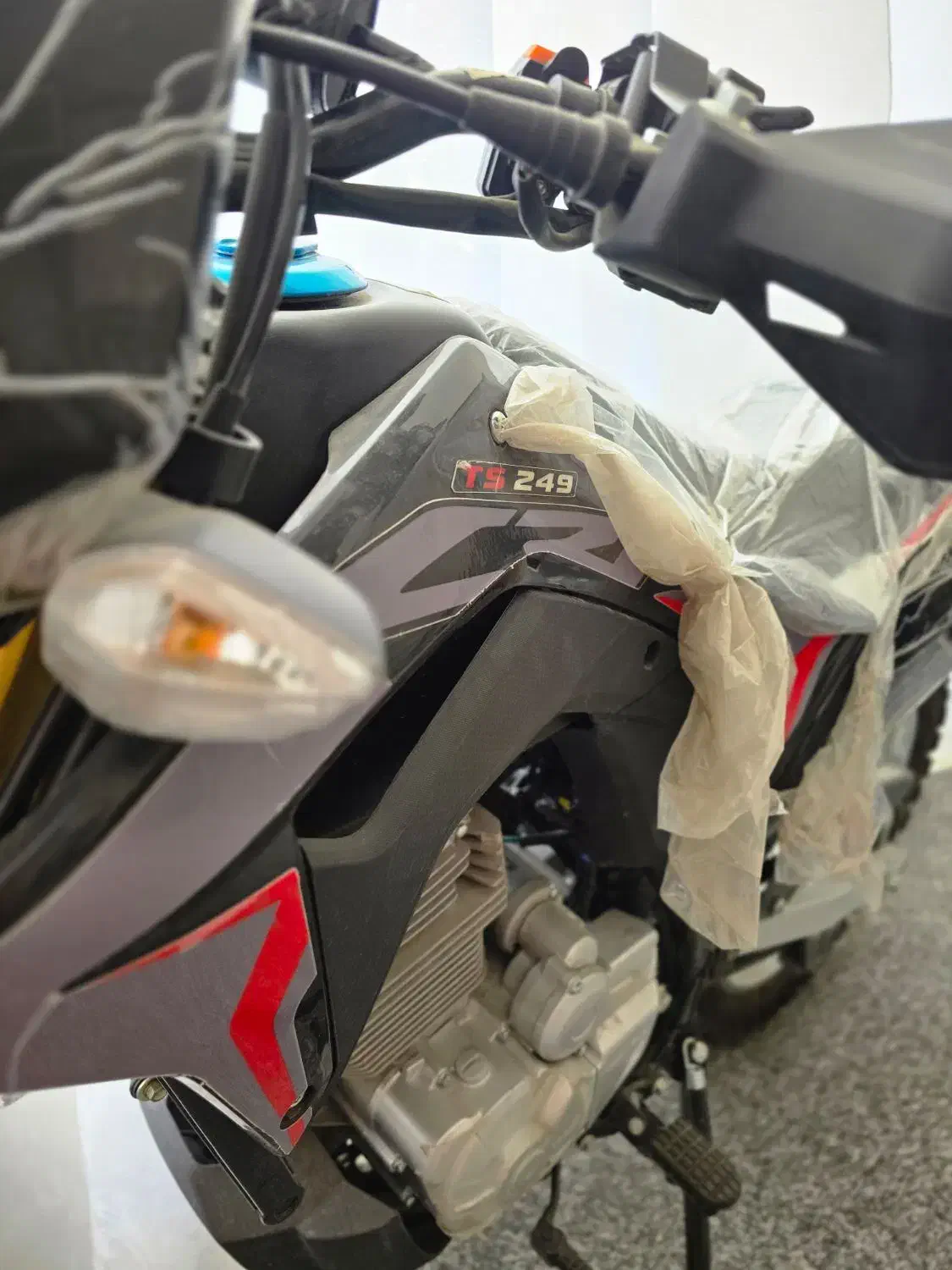 موتور تریل توسن صفر خشک قیمت استثنایی|موتورسیکلت|فلاورجان, |دیوار