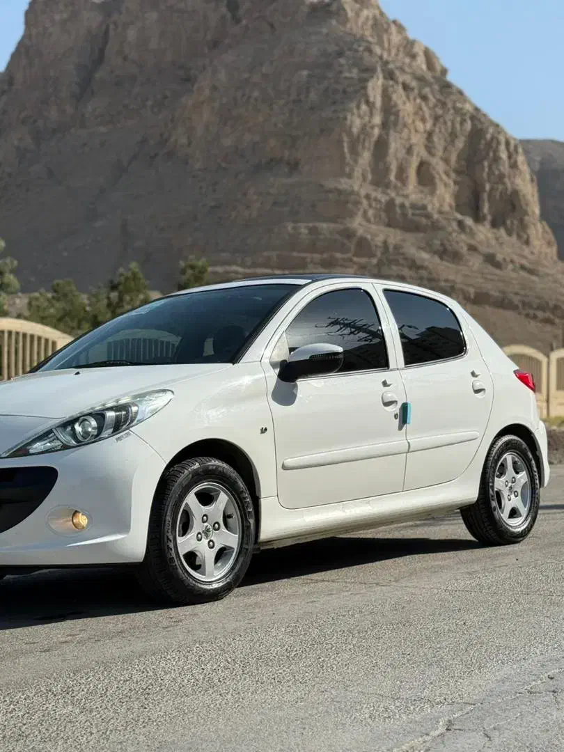 207 پانامرا|خودرو سواری و وانت|اصفهان, توپخانه ارتش|دیوار