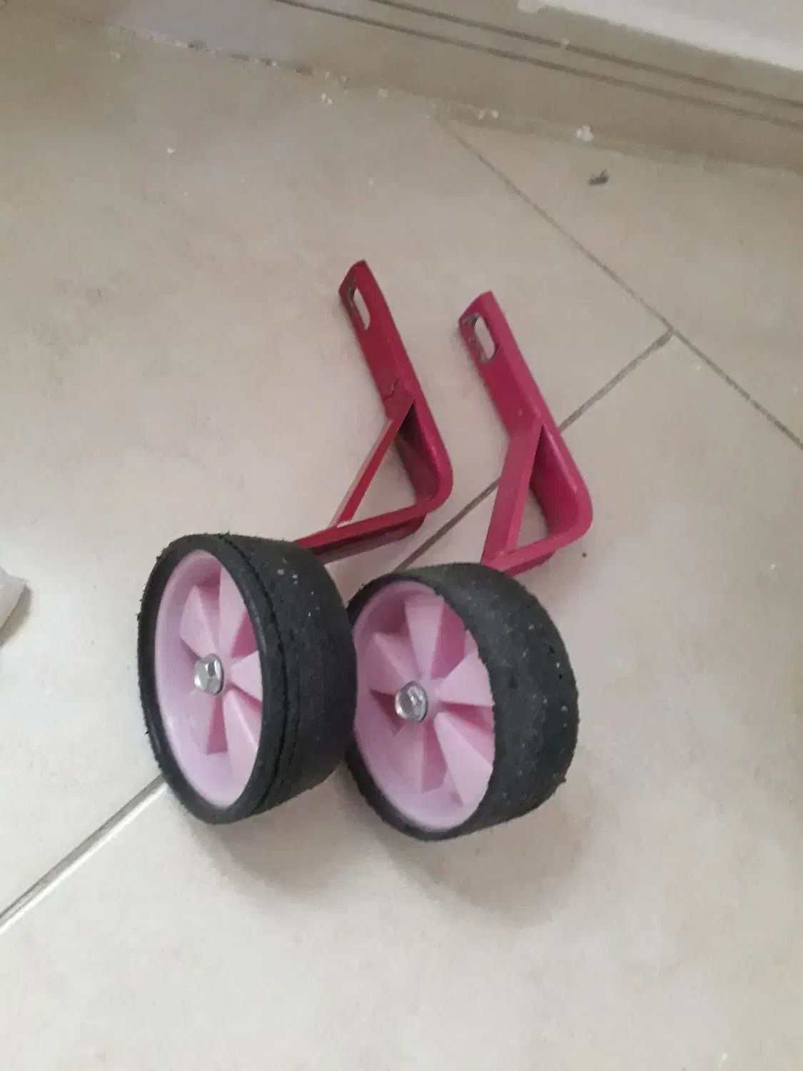 دوچرخه سایز ۲۰ دخترانه|دوچرخه، اسکیت، اسکوتر|هشتگرد, شهرک بعثت|دیوار