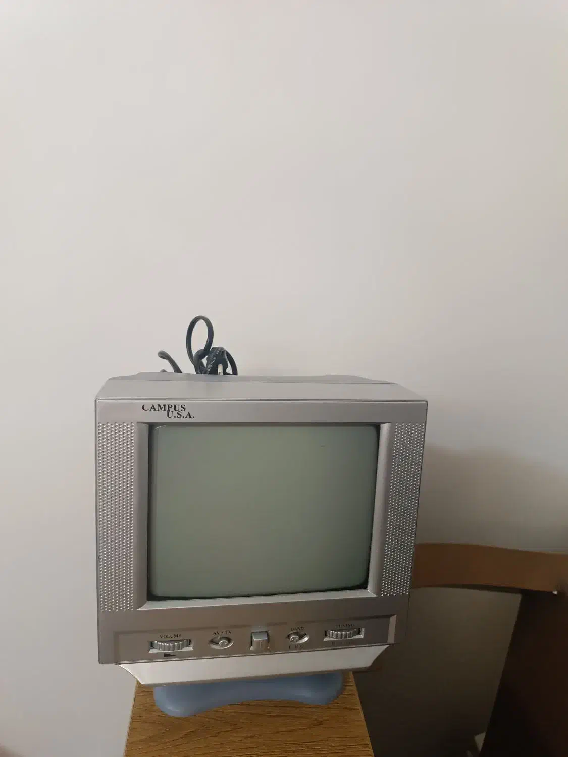 تلویزیون کوچک|تلویزیون و پروژکتور|کرمان, |دیوار