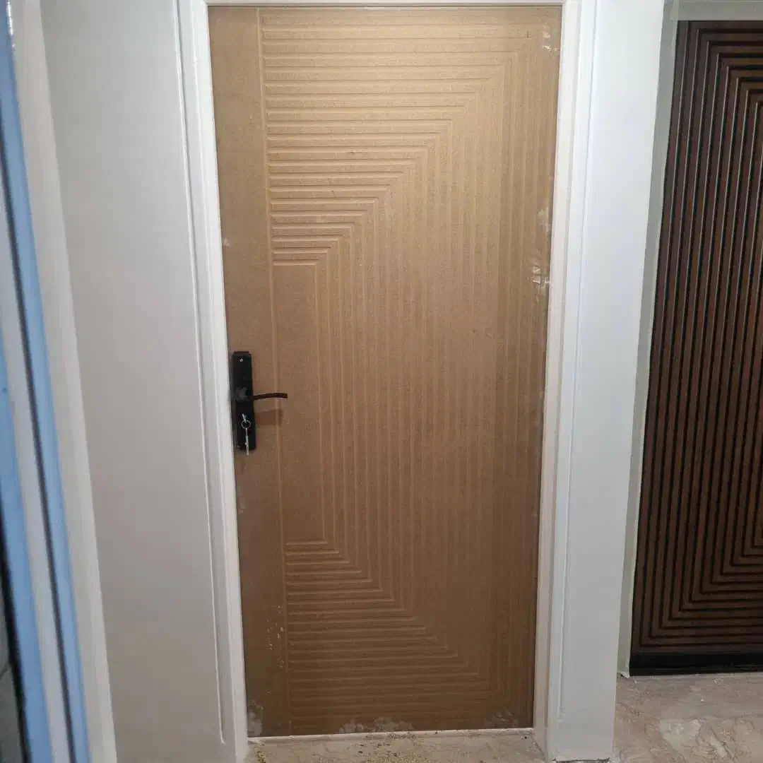 نصاب درب چوبی|خدمات پیشه و مهارت|تهران, دهم فروردین|دیوار