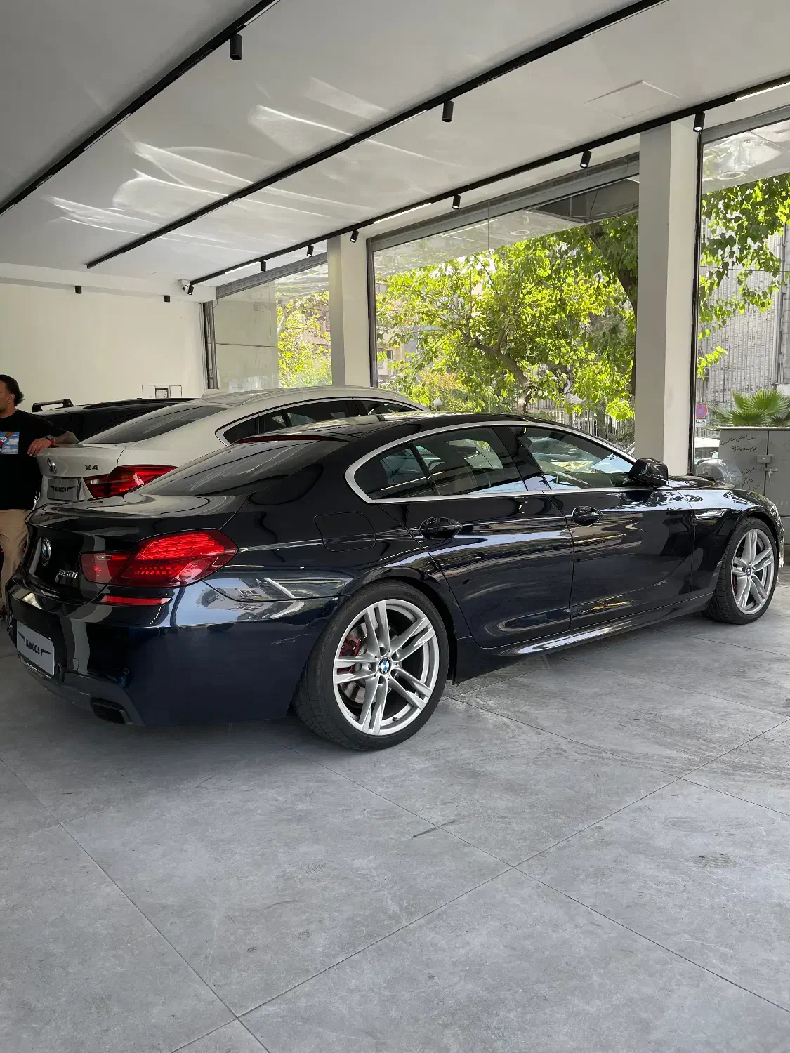 BMW 650|خودرو سواری و وانت|تهران, عباس‌آباد|دیوار