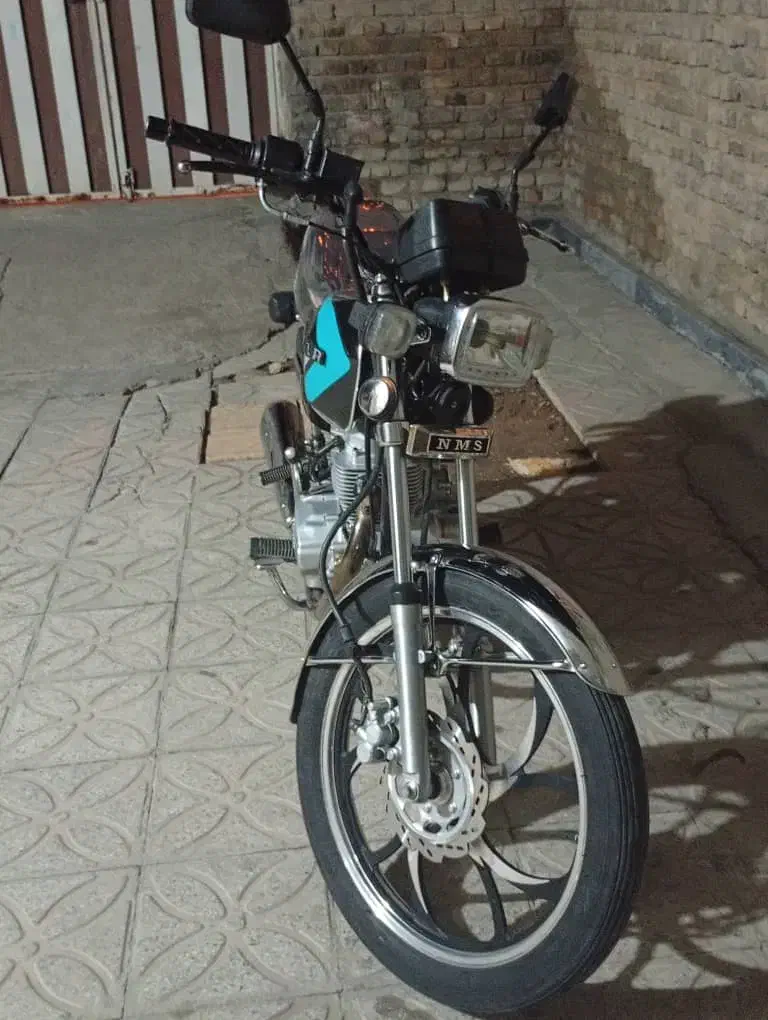 موتور۲۰۰ احسان|موتورسیکلت|خرمآباد, |دیوار