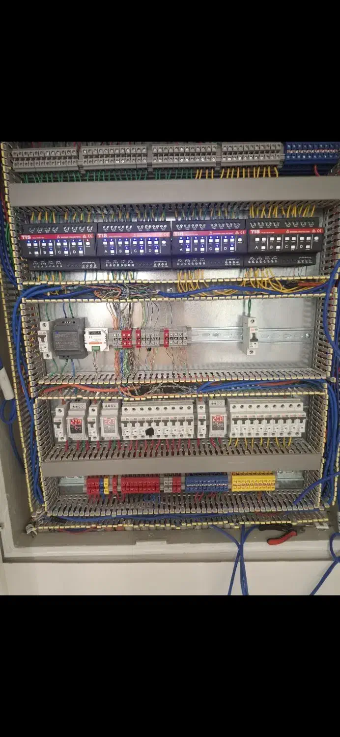 برق کار ساختمان و صنعتی|خدمات پیشه و مهارت|سیرجان, |دیوار