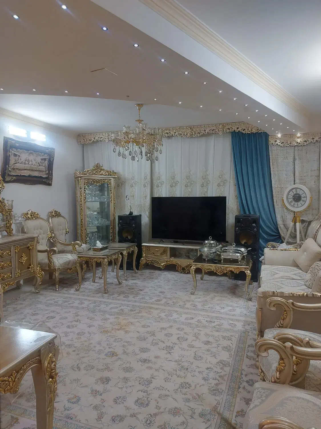 یه واحد آپارتمان سه راه غزنوی|فروش آپارتمان|کاشان, ملک آباد|دیوار