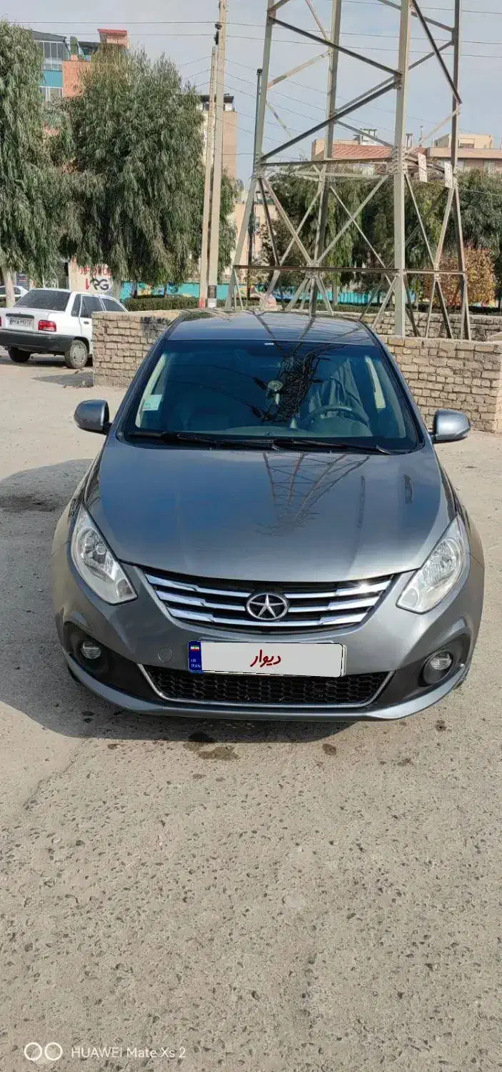 جک جی ۴ j4  در حد صفر|خودرو سواری و وانت|قم, سالاریه|دیوار