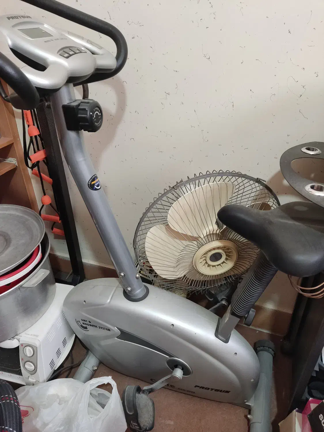 تردمیل و دوچرخه ثابت|تجهیزات ورزشی|اصفهان, شیخ طوسی|دیوار