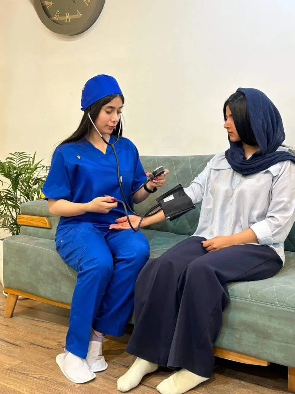 تزریقات، اعزام فوری پرستار در منزل شما شیراز|خدمات زیبایی و سلامت|شیراز, معالیآباد|دیوار