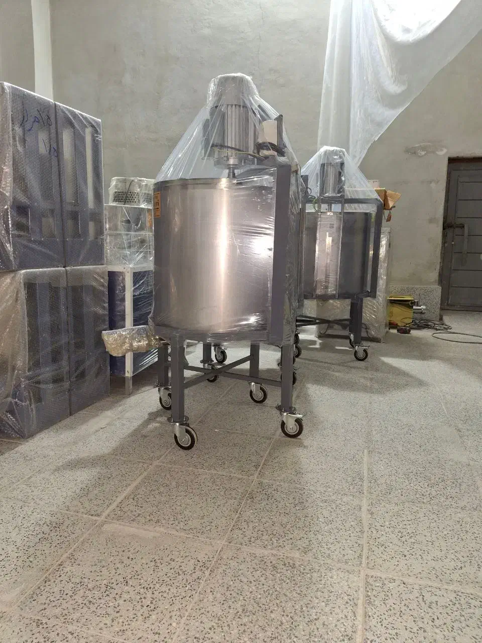 کره گیر استیل 200 مشک برقی دوغزن لبنیاتی دامداری|سایر لوازم برقی|ارومیه, |دیوار