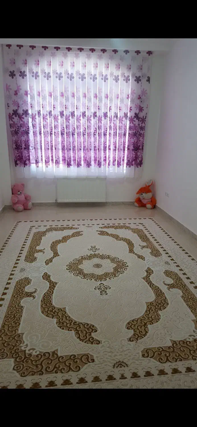 شنل فرش ترک|فرش|اسلامآباد غرب, |دیوار