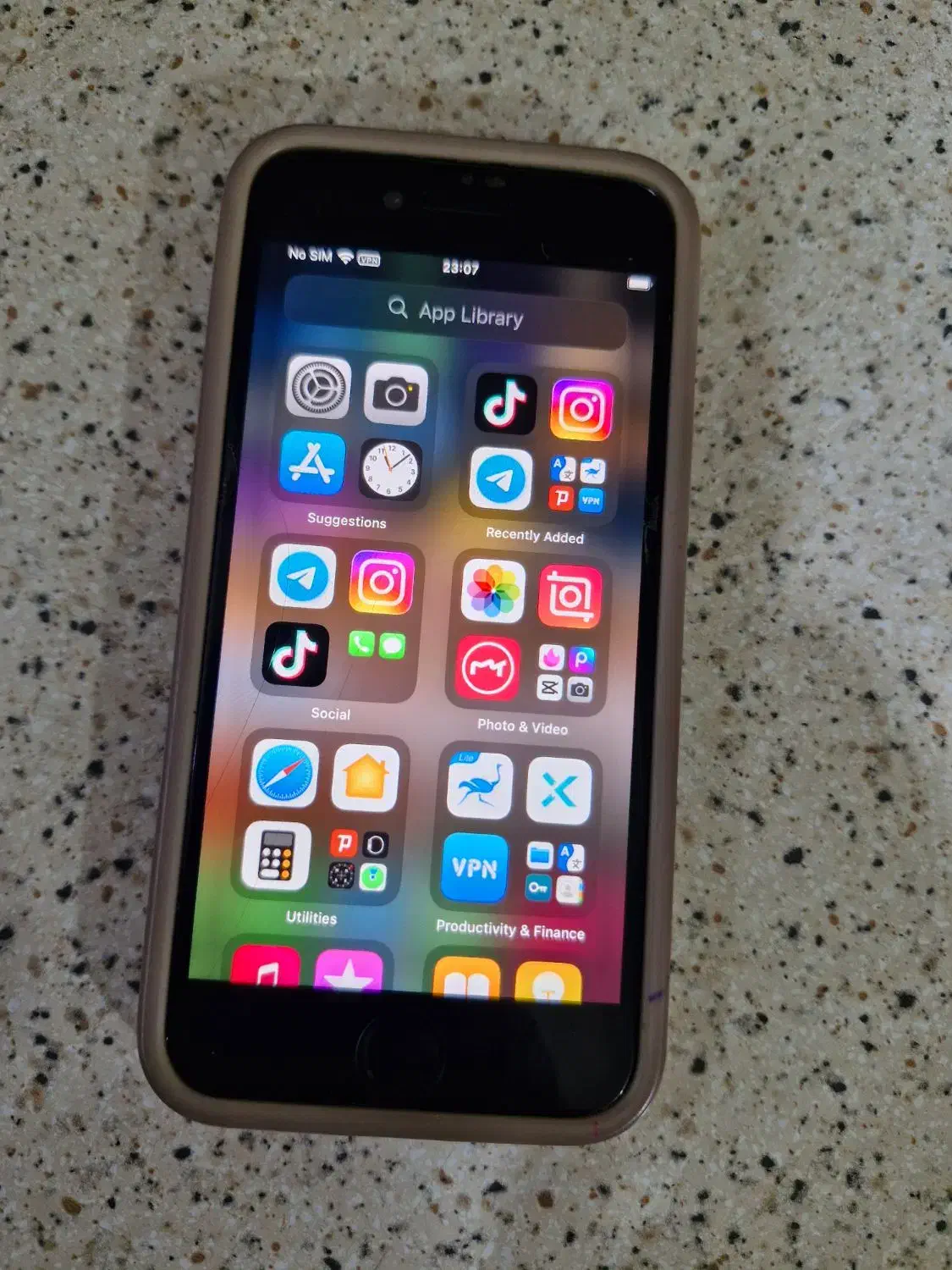 آیفون SE 2020|موبایل|اهواز, کوی نیرو|دیوار