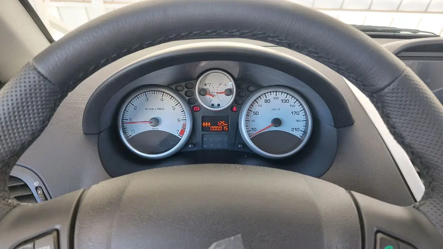 ۲۰۷ پاناروما tu5p|خودرو سواری و وانت|بیرجند, |دیوار