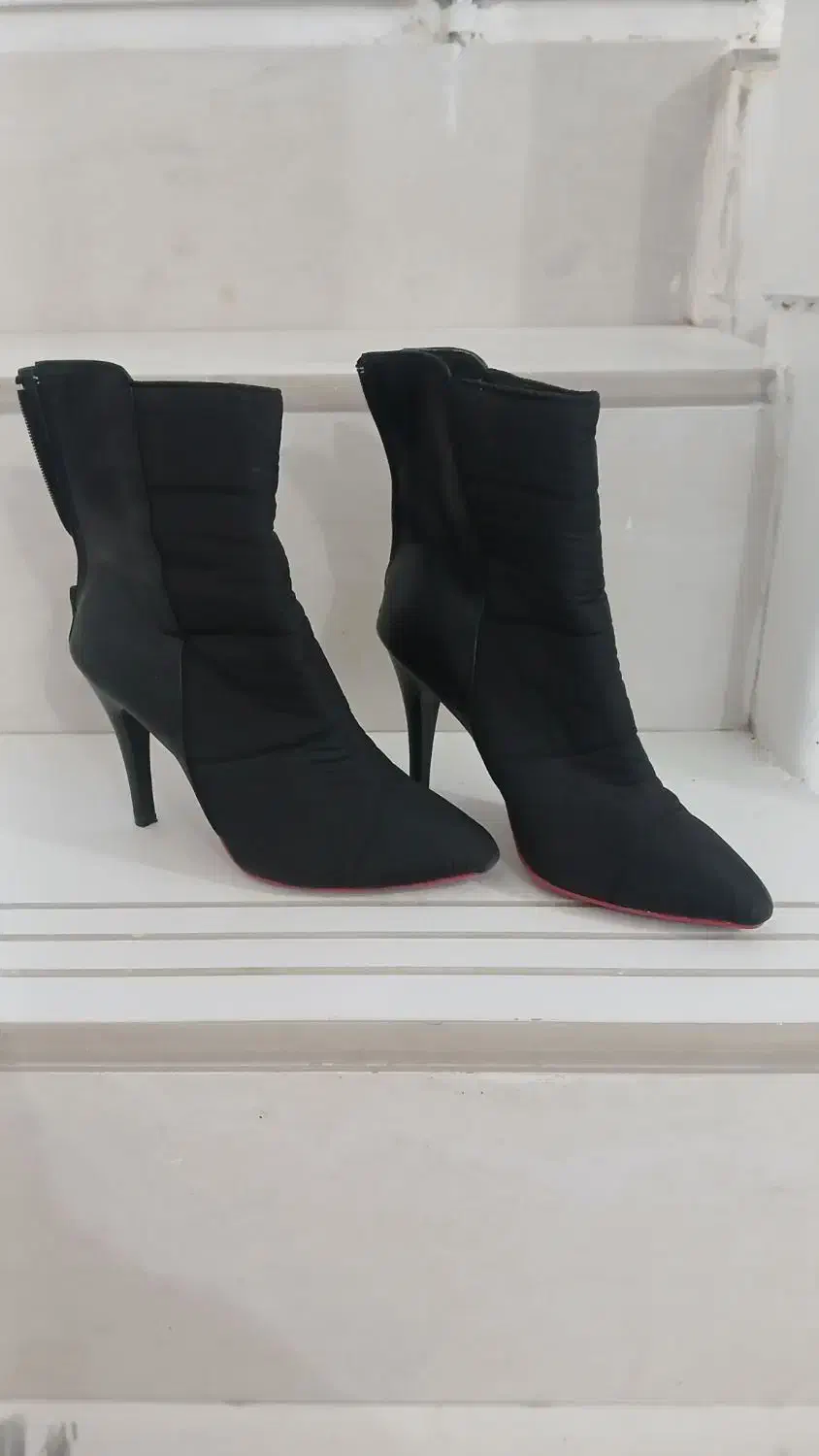 فروش بوت زنانه پاشنه بلند|کیف، کفش، کمربند|تهران, فرحزاد|دیوار