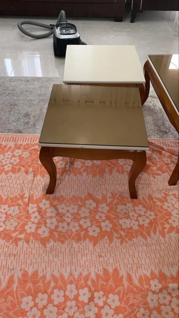 جلو مبلی و میز عسلی چوبی|مبلمان خانگی و میز عسلی|پارسآباد, |دیوار