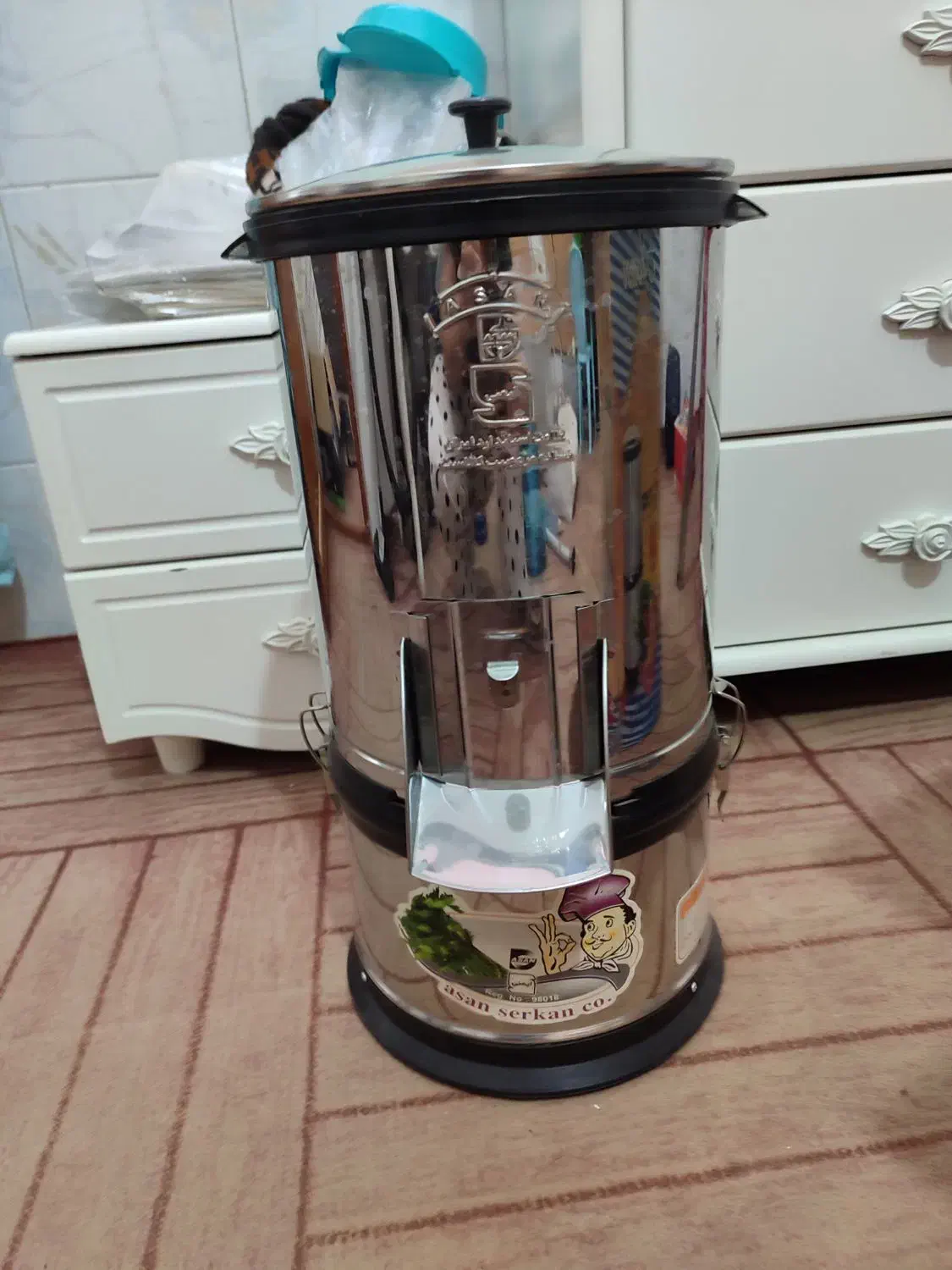 سبزی خردکن|خردکن، آسیاب، غذاساز|هشتگرد, خور|دیوار