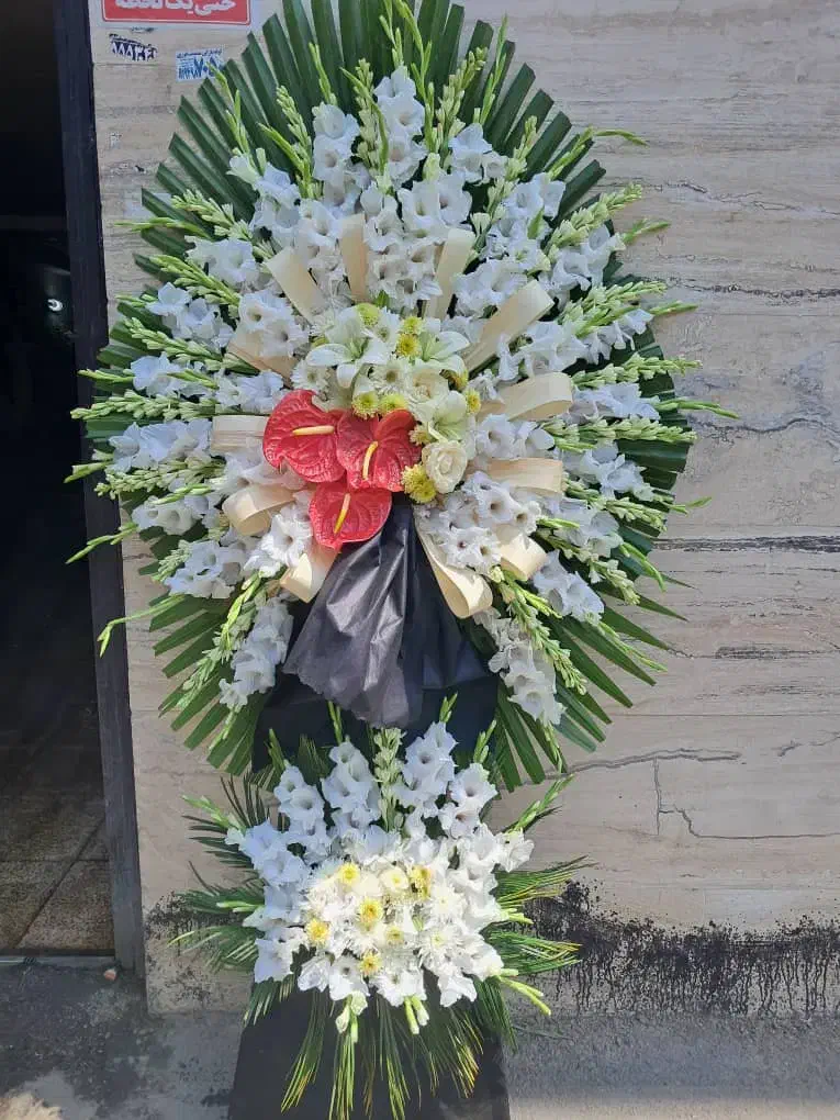 تاج گل ترحیم افتتاحیه نمایشگاه بین المللی|گل و گیاه طبیعی|اسلامشهر, کاشانک|دیوار