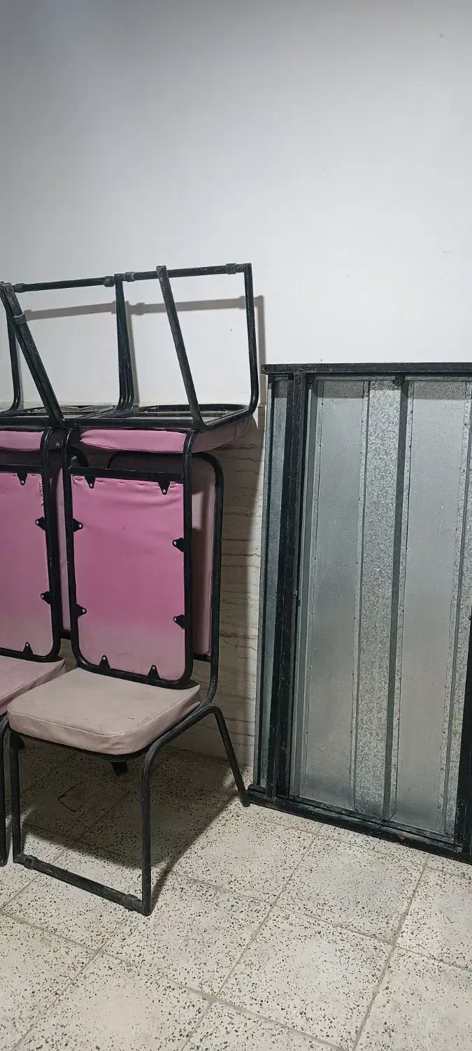 میز صندلی|میز و صندلی غذاخوری|شیروان (خراسان), |دیوار