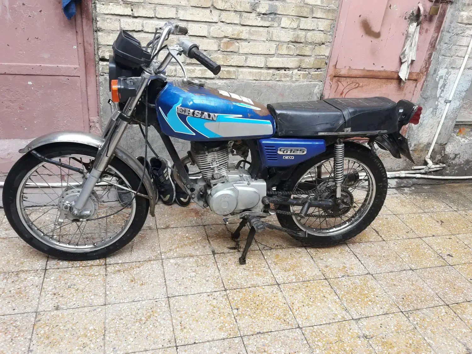 موتور پلاک سفید  مدل ۸۲|موتورسیکلت|اهواز, نیوساید|دیوار