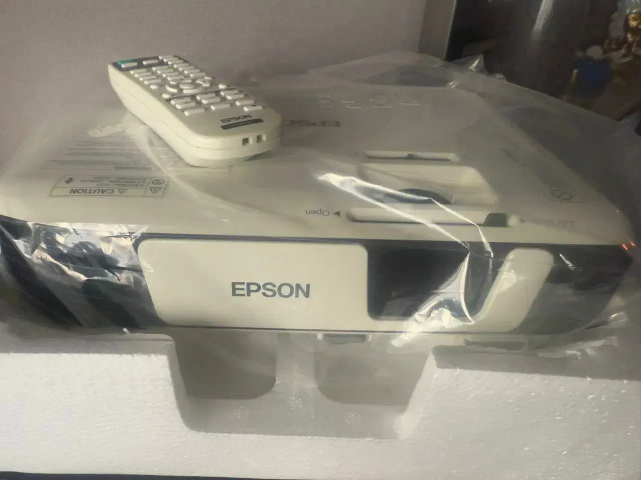 ویدیو پروژکتور اپسون x41|تلویزیون و پروژکتور|تهران, اکباتان|دیوار