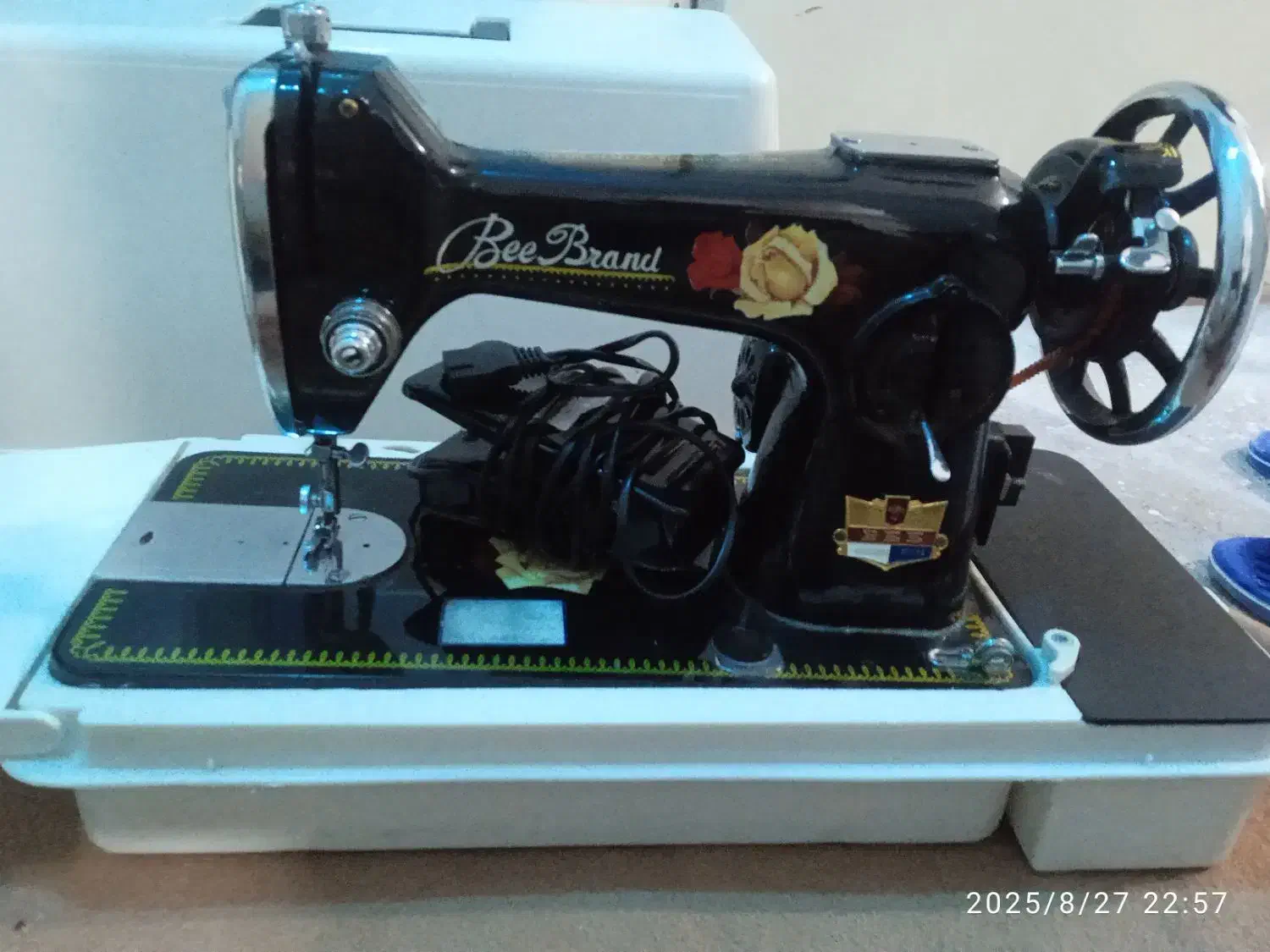 چرخ|چرخ خیاطی و ریسندگی|سنندج, |دیوار