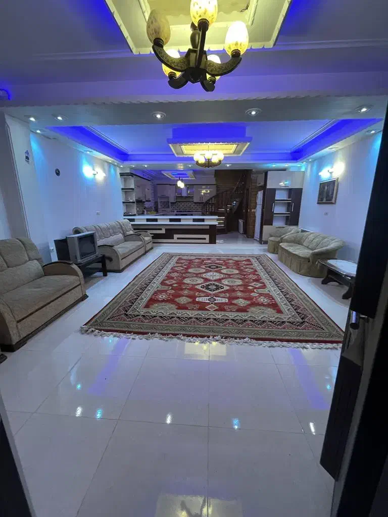 اجاره روزانه ویلا دوبلکس شهرک سرولات|اجارهٔ کوتاهمدت ویلا و باغ|چابکسر, |دیوار