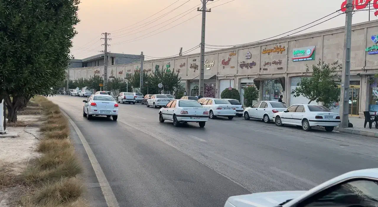 فروش واحد تجاری با موقعیت اداری ۲۲۰ متری|فروش دفتر کار، اتاق اداری، مطب|جم, |دیوار