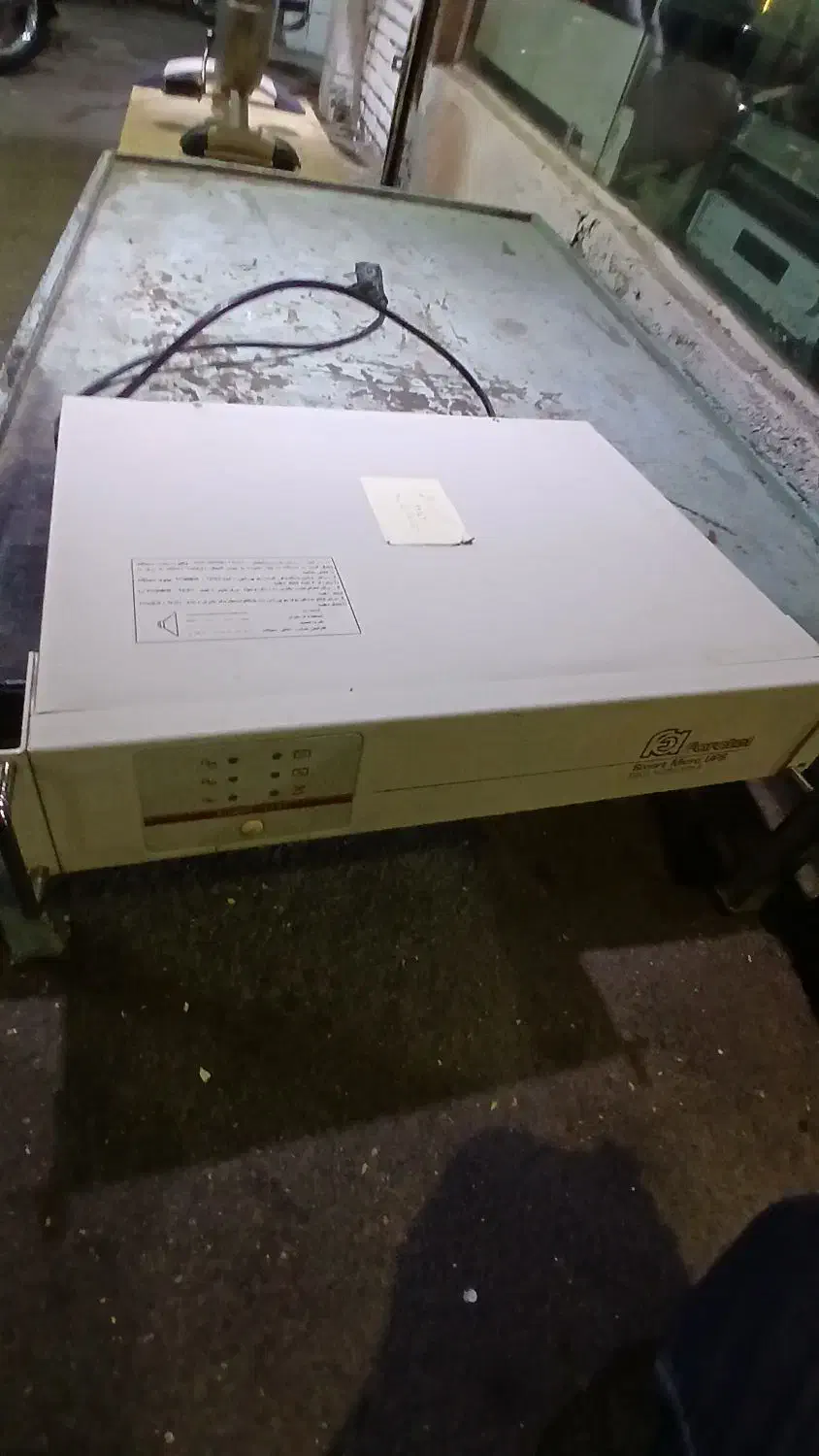 ups یو پی اس فاراتل sm1250|مودم و تجهیزات شبکه|تهران, دروازه شمیران|دیوار