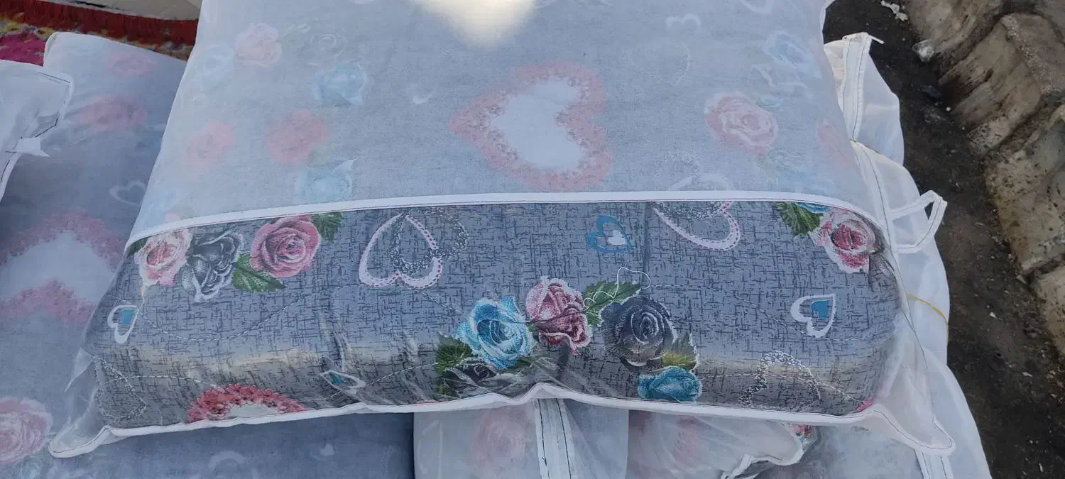 بالشت وتشک|رختخواب، بالش، پتو|جهرم, |دیوار