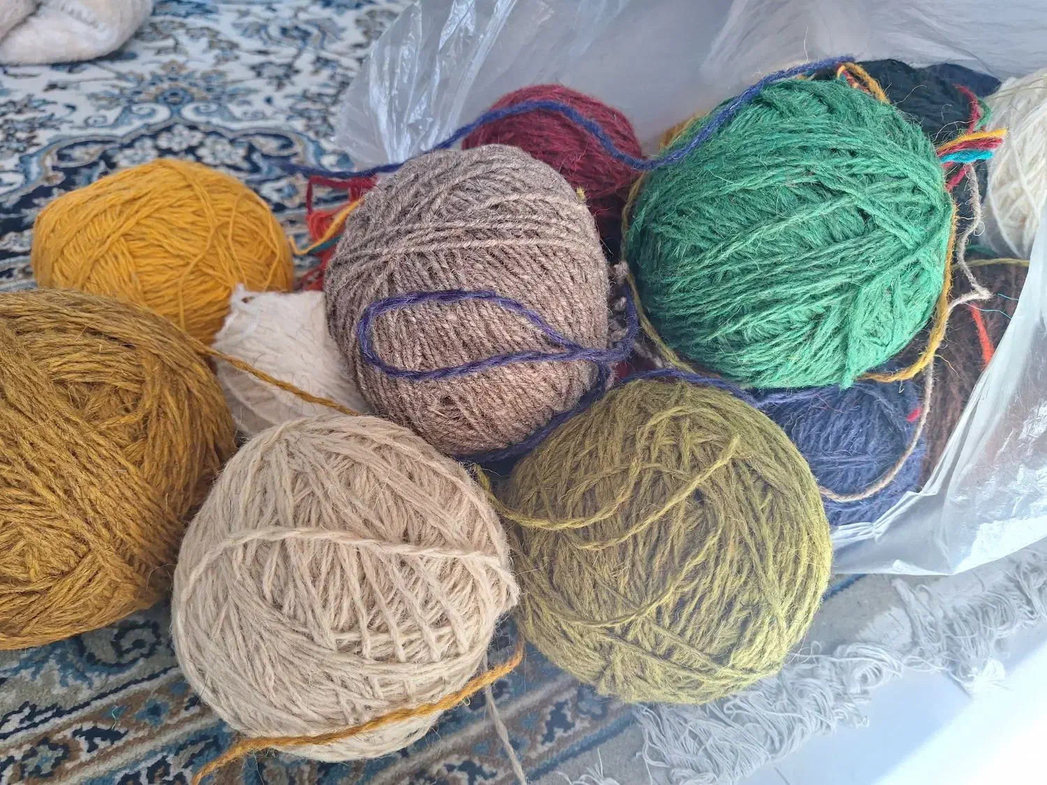 نخ گلیم|گلیم، جاجیم، گبه|اصفهان, ملاصدرا|دیوار