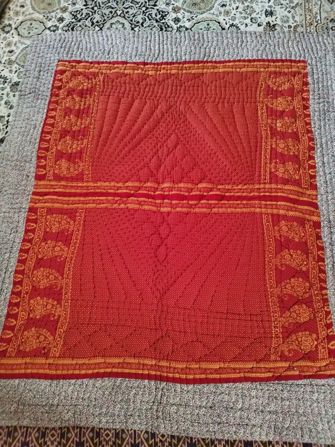 لحاف و روتختی|رختخواب، بالش، پتو|رفسنجان, |دیوار