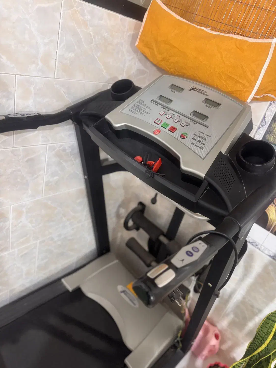 تردمیل مدل فیتنس توربو 2200|تجهیزات ورزشی|مرودشت, کناره|دیوار