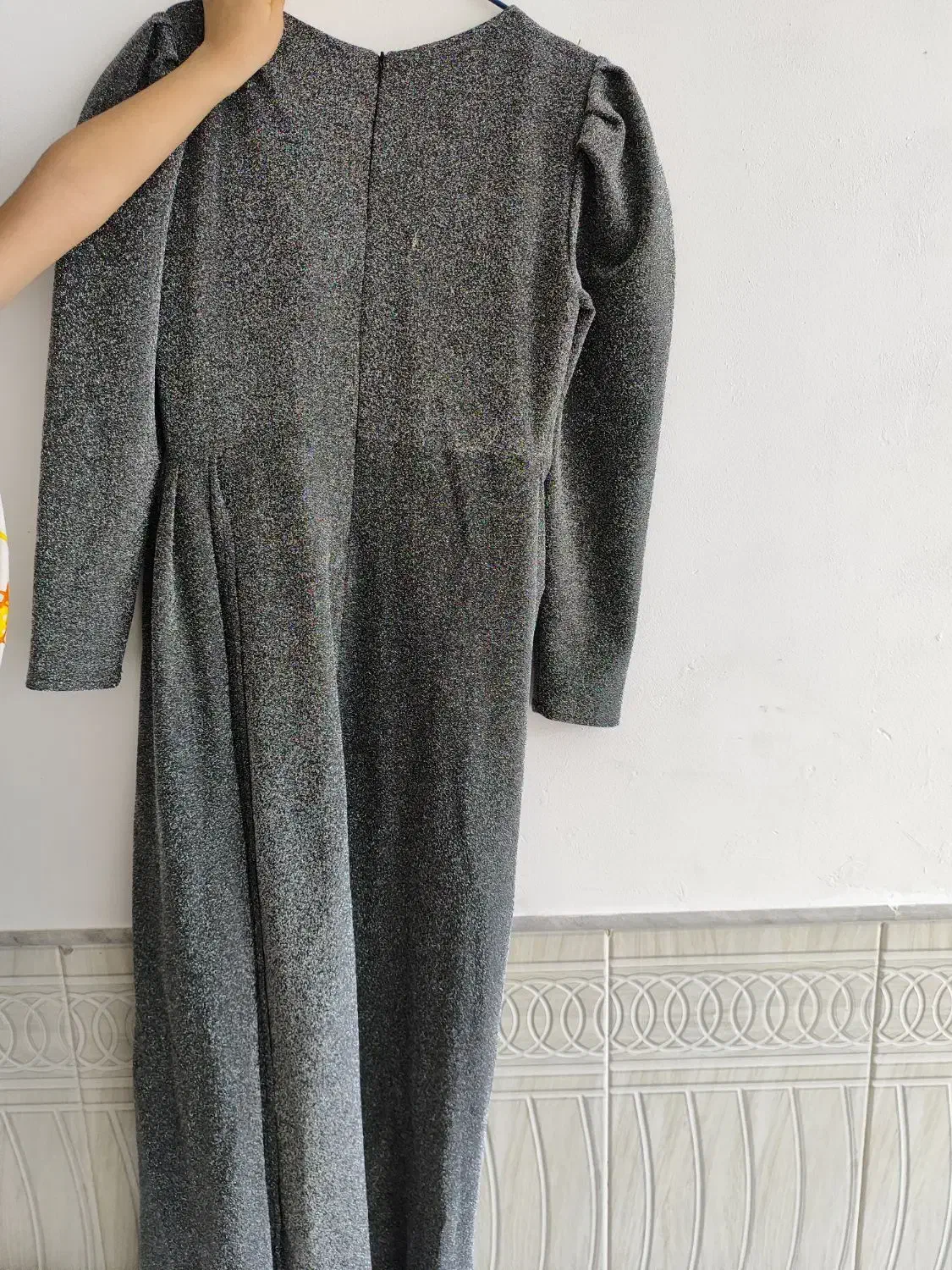 لباس مجلسی|لباس|کاشان, قطب راوندی|دیوار