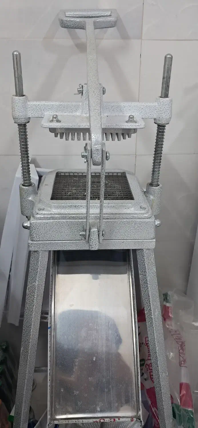 سیب خلال کن|خردکن، آسیاب، غذاساز|کاشان, فاز ۲ ناجی آباد|دیوار