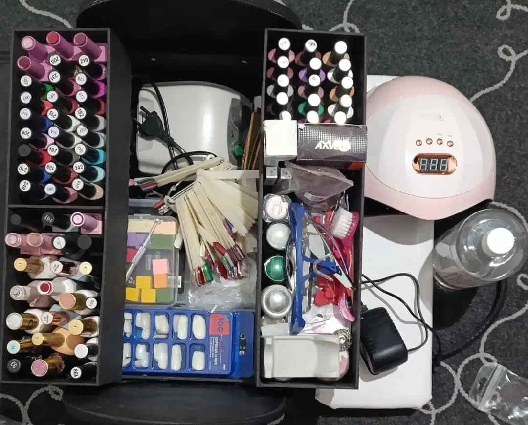 وسایل کاشت ناخون|آرایشی، بهداشتی، درمانی|یاسوج, |دیوار