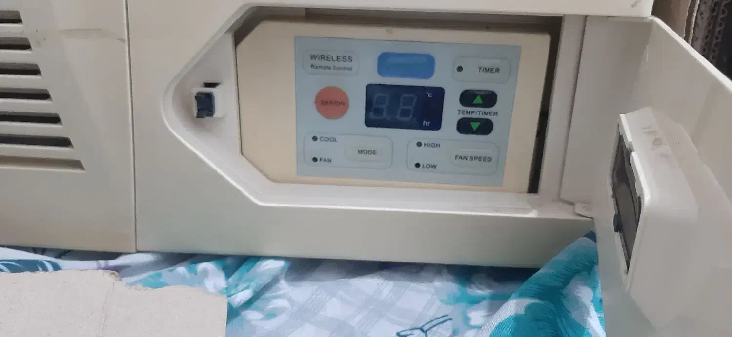 کولر پنجره ای 19 هزار گری|کولر گازی و فن‌کوئل|رشت, انصاری|دیوار