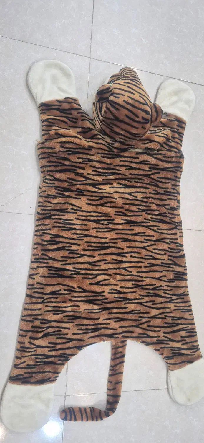 دم فرشی کودک و دوعدد ماشین|پادری|اهواز, کوی باهنر|دیوار